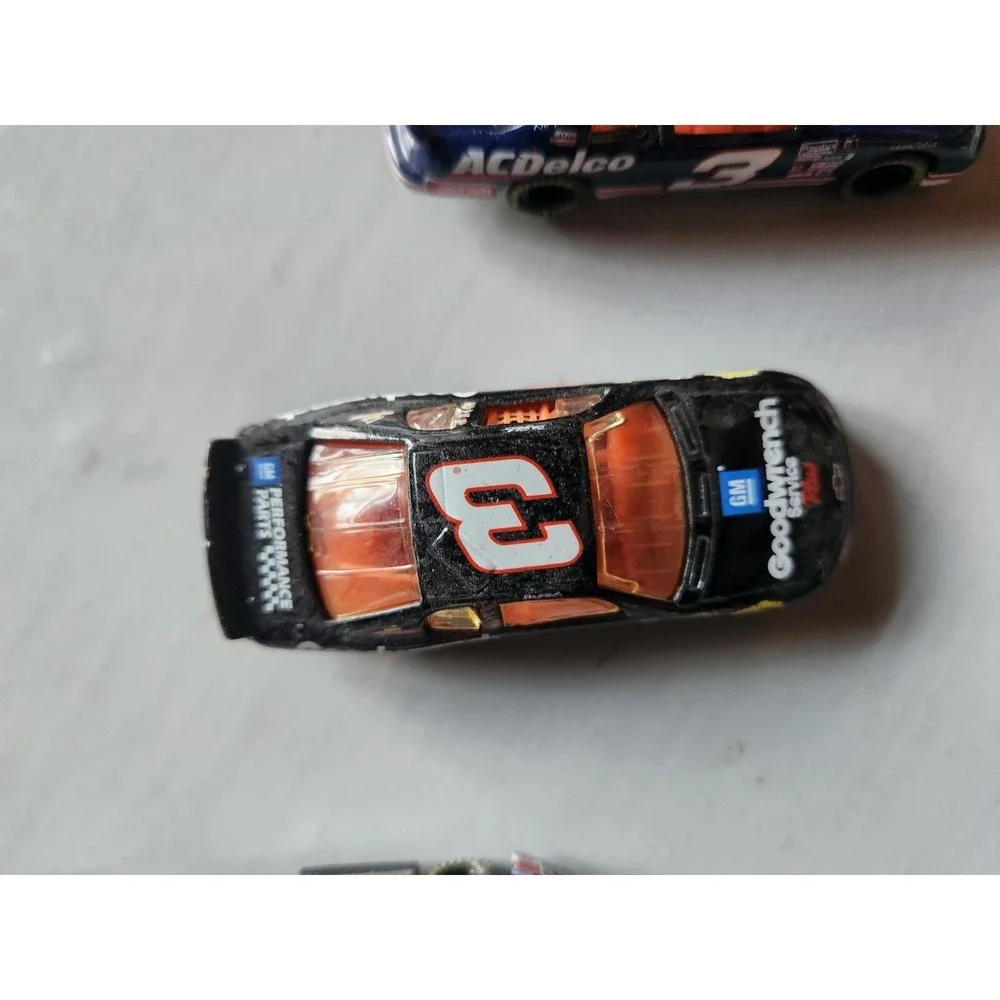 Lot of 5 Die Cast 1/64th Scale‎ #3 Dale Earnhardt
